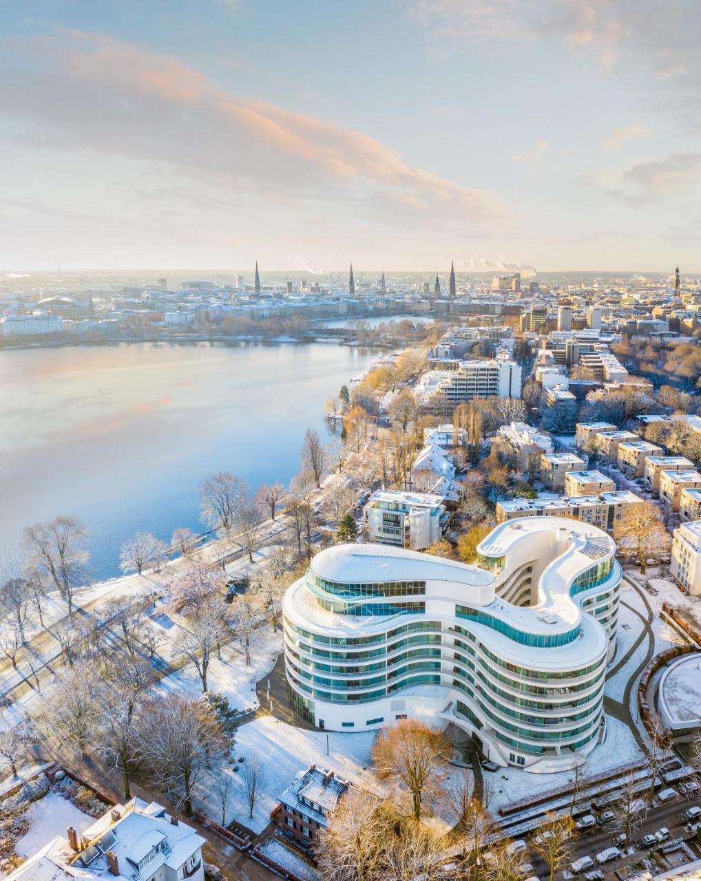 The Fontenay, Designhotel Des Jahres 2023 Und 2024 Hamburg Exterior photo